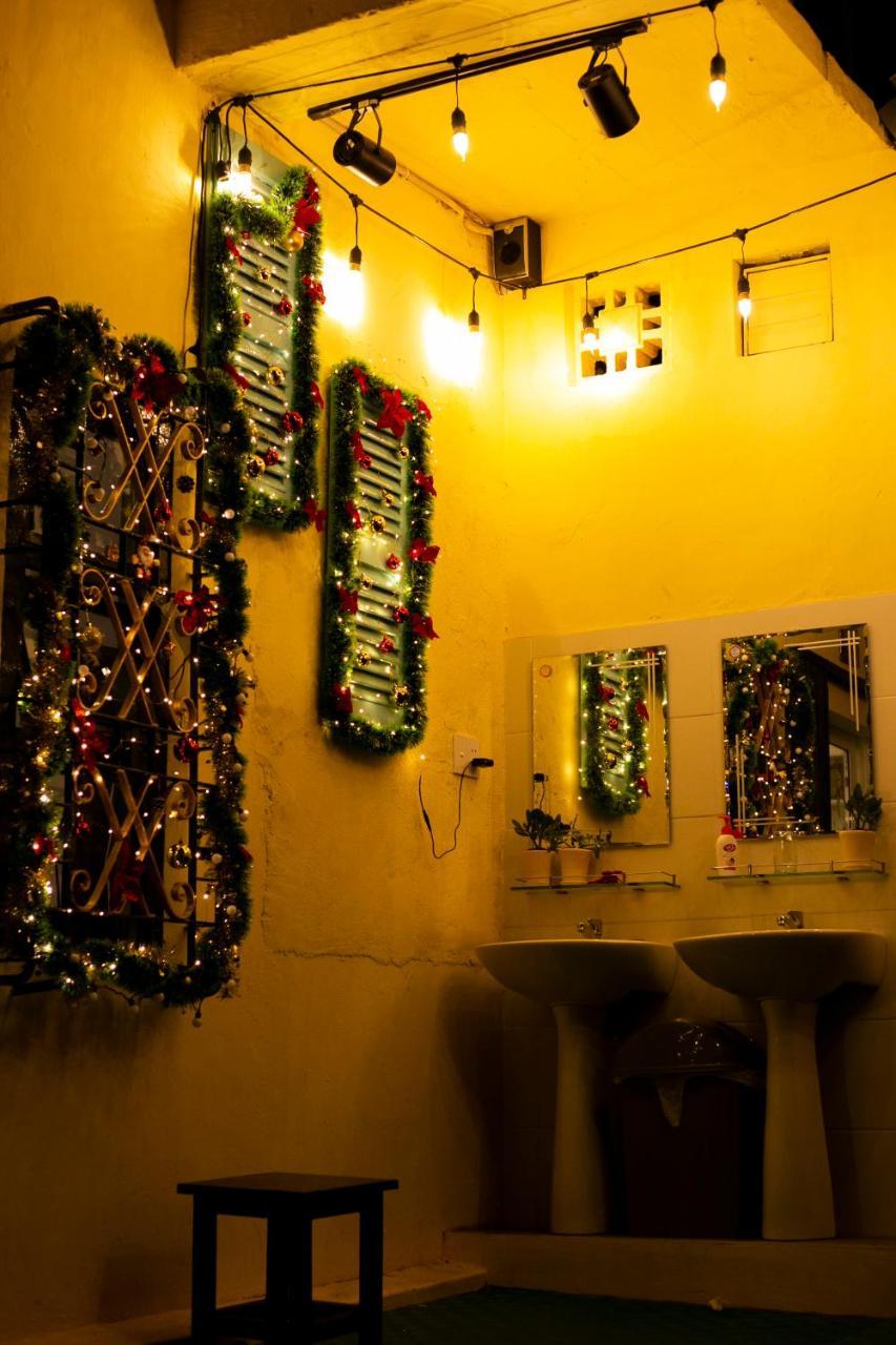 הו צ'י מין סיטי Saigon Center Hostel מראה חיצוני תמונה